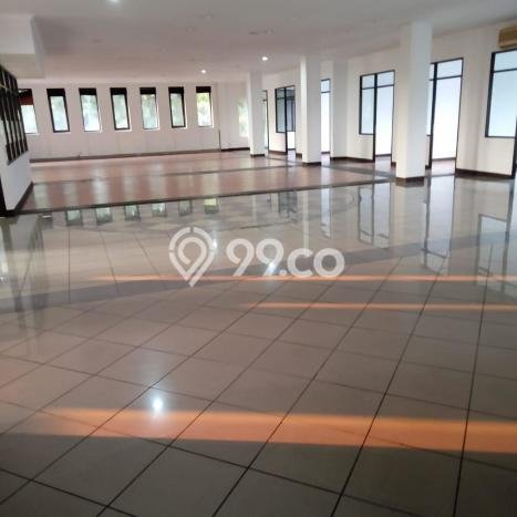 Komersial disewakan di Sukajadi Bandung dengan luas bangunan 2000m2 Komersial disewakan di Sukajadi Bandung dengan luas bangunan 2000m2