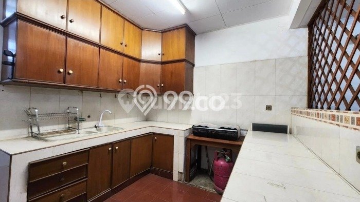 Disewakan! Rumah 6 Kamar Tidur &
4 Kamar Mandi di Pasteur, Bandung Disewakan! Rumah 6 Kamar Tidur &
4 Kamar Mandi di Pasteur, Bandung