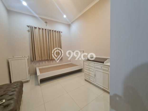 Rumah Elit Modern Siap Huni di Singgasana Bandung Rumah Elit Modern Siap Huni di Singgasana Bandung