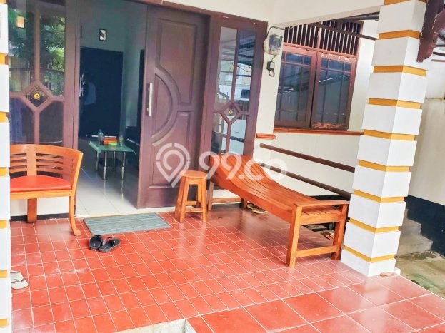 Rumah Modern 3 KT di Buring Malang Semi Furnished Rumah Modern 3 KT di Buring Malang Semi Furnished