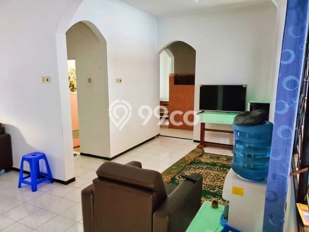 Rumah Modern 3 KT di Buring Malang Semi Furnished Rumah Modern 3 KT di Buring Malang Semi Furnished