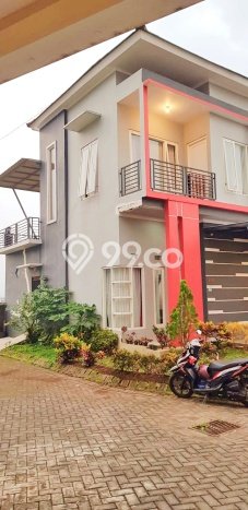 Rumah Luas Asri 3 KT Siap Pakai di Batu Malang Rumah Luas Asri 3 KT Siap Pakai di Batu Malang