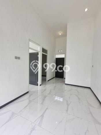 Siap Huni Rumah Minimalis & Modern LB 36m2 di Buring Siap Huni Rumah Minimalis & Modern LB 36m2 di Buring