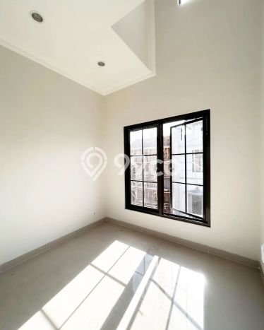Rumah Strategis Modern Lb 135m2 di Blimbing, Malang Rumah Strategis Modern Lb 135m2 di Blimbing, Malang
