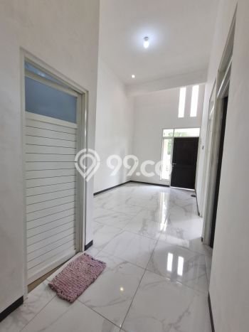 Siap Huni Rumah Minimalis & Modern LB 36m2 di Buring Siap Huni Rumah Minimalis & Modern LB 36m2 di Buring