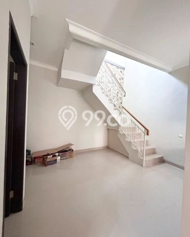 Rumah Strategis Modern Lb 135m2 di Blimbing, Malang Rumah Strategis Modern Lb 135m2 di Blimbing, Malang