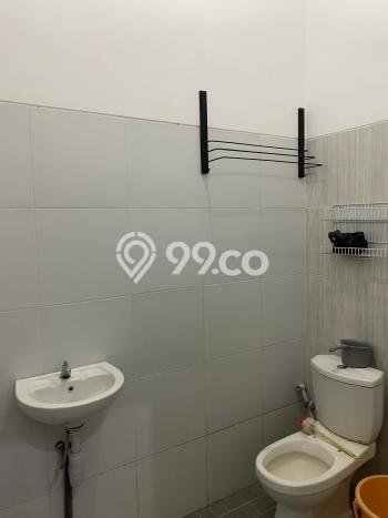 Dijual Kost di Kawasan Pakis, Malang, Spesifikasi 35 KT, 37 KM, 1850m2 Dijual Kost di Kawasan Pakis, Malang, Spesifikasi 35 KT, 37 KM, 1850m2