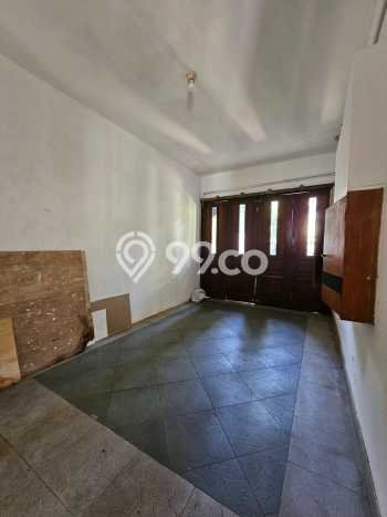 For Sale! Luxury House LT 300m2 Desain Modern di Pondok Indah For Sale! Luxury House LT 300m2 Desain Modern di Pondok Indah