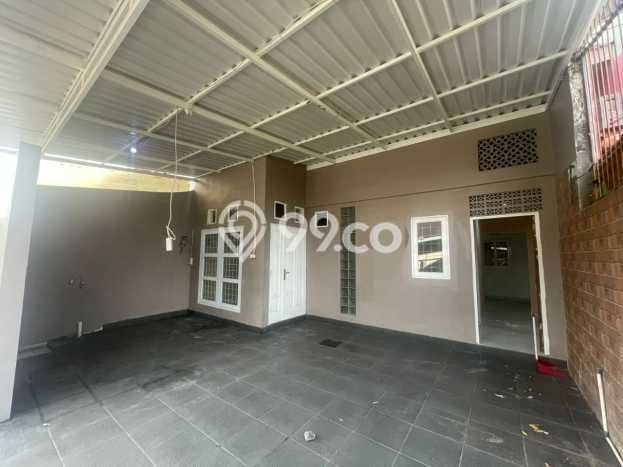 Jarang Ada! Rumah Kontrakan 3 Kamar Nyaman Siap Huni BSD Griya Loka Jarang Ada! Rumah Kontrakan 3 Kamar Nyaman Siap Huni BSD Griya Loka