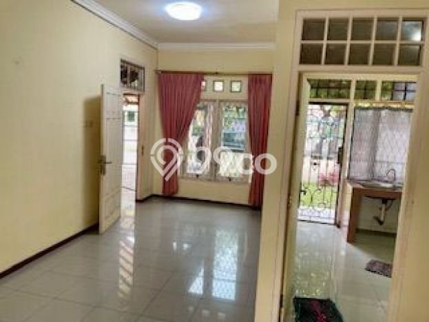 Disewakan Rumah Murah di BSD Nusaloka Tangerang Punya 2 Kamar Tidur Disewakan Rumah Murah di BSD Nusaloka Tangerang Punya 2 Kamar Tidur