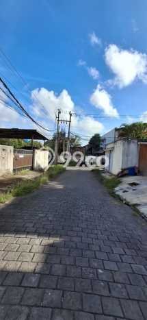 Tanah Kavling Dijual di Kerobokan Kelod, Badung dengan Luas Tanah 385m2 Tanah Kavling Dijual di Kerobokan Kelod, Badung dengan Luas Tanah 385m2