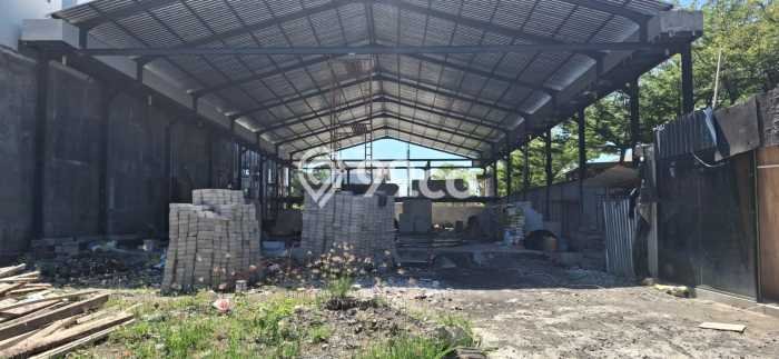 Komersial untuk Disewa di Pusat Badung Luas Bangunan 1000m2 Komersial untuk Disewa di Pusat Badung Luas Bangunan 1000m2