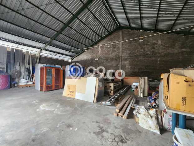 LOKASI TERBAIK! Gudang di Gatot Subroto, Luas 600m², Kawasan Strategis LOKASI TERBAIK! Gudang di Gatot Subroto, Luas 600m², Kawasan Strategis