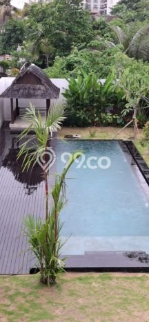 Disewakan Rumah Strategis di Petitenget LT 700m2 / LB 400m2 Kondisi Bagus Disewakan Rumah Strategis di Petitenget LT 700m2 / LB 400m2 Kondisi Bagus
