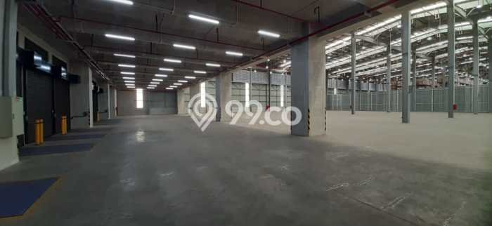 LOKASI STRATEGIS! Gudang Disewakan di Medan Satria, Luas 12834m2m², Area Berkembang LOKASI STRATEGIS! Gudang Disewakan di Medan Satria, Luas 12834m2m², Area Berkembang
