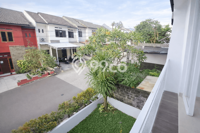 Rumah Strategis Minimalis Lb 100m2 di Limo, Depok Rumah Strategis Minimalis Lb 100m2 di Limo, Depok