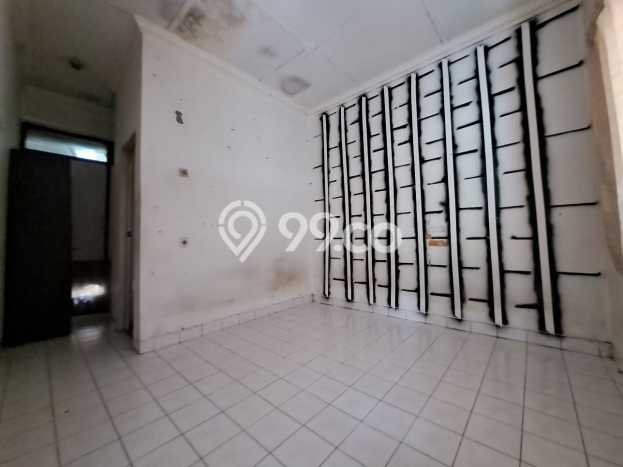 Siap Huni Rumah Mewah 15 Kamar di Beji Dekat ke Mana Pun Siap Huni Rumah Mewah 15 Kamar di Beji Dekat ke Mana Pun