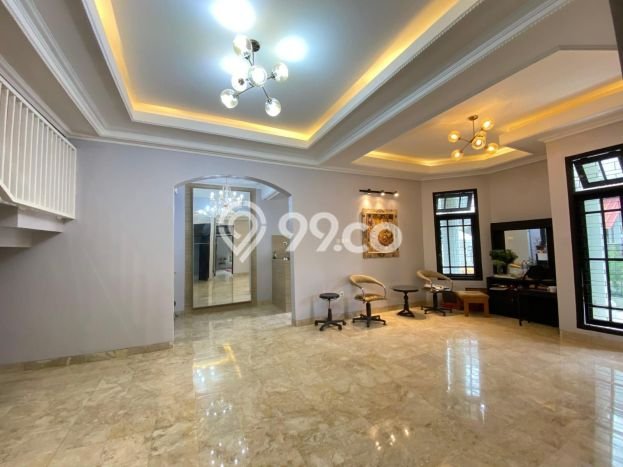 Hunian Mewah Siap Huni LT 180m2 di Cinere, Depok Hunian Mewah Siap Huni LT 180m2 di Cinere, Depok