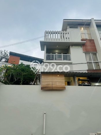 Dijual Rumah Strategis Bagus Punya 3 KT di Cinere Depok SHM Dijual Rumah Strategis Bagus Punya 3 KT di Cinere Depok SHM