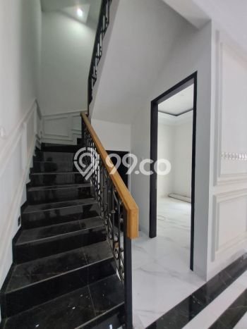 Dijual Rumah Elit Exclusive di Jagakarsa, Jakarta Selatan Dijual Rumah Elit Exclusive di Jagakarsa, Jakarta Selatan