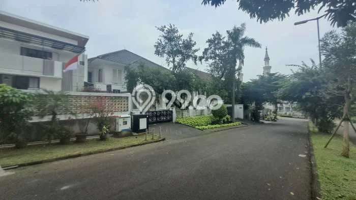 Komersial bagus disewakan di Cinere Depok dengan LB 130m2 harga sewa terbaik Komersial bagus disewakan di Cinere Depok dengan LB 130m2 harga sewa terbaik