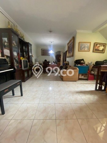 Dijual Rumah 4 Kamar Lokasi Ideal Bagus dan Strategis di Jagakarsa Dijual Rumah 4 Kamar Lokasi Ideal Bagus dan Strategis di Jagakarsa