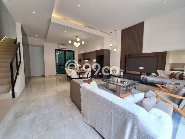 Rumah 4 KT 4 KM Lokasi Premium di Jagakarsa, Jakarta Selatan Rumah 4 KT 4 KM Lokasi Premium di Jagakarsa, Jakarta Selatan