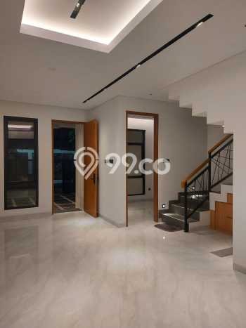 Dijual Rumah Strategis Bagus Punya 3 KT di Jagakarsa Jakarta Selatan SHM Dijual Rumah Strategis Bagus Punya 3 KT di Jagakarsa Jakarta Selatan SHM