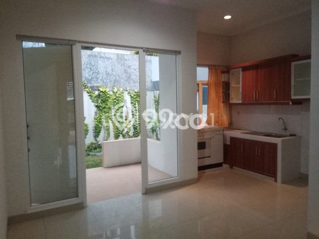Rumah Luas Asri 2 KT Siap Huni di Genteng Bogor Rumah Luas Asri 2 KT Siap Huni di Genteng Bogor