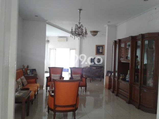 Rumah area Sektor 9-Bintaro, Tangerang Selatan, Luas 660m² Bangunan 450m² - INVESTASI TERBAIK! Rumah area Sektor 9-Bintaro, Tangerang Selatan, Luas 660m² Bangunan 450m² - INVESTASI TERBAIK!