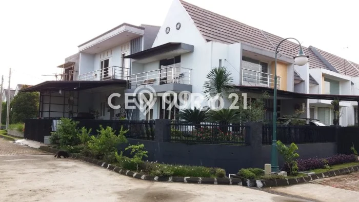 Rumah Luxury Modern Siap Huni di Rancamaya Bogor Rumah Luxury Modern Siap Huni di Rancamaya Bogor