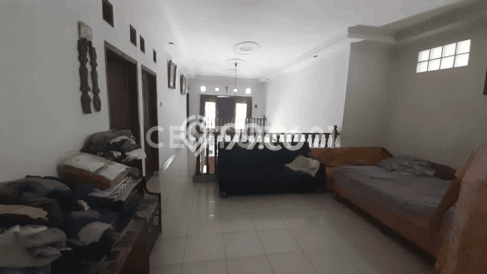 For Sale! Luxury House LT 525m2 Desain Elegan di Sukmajaya For Sale! Luxury House LT 525m2 Desain Elegan di Sukmajaya