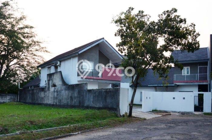Rumah area Sektor 9-Bintaro, Tangerang Selatan, Luas 660m² Bangunan 450m² - INVESTASI TERBAIK! Rumah area Sektor 9-Bintaro, Tangerang Selatan, Luas 660m² Bangunan 450m² - INVESTASI TERBAIK!