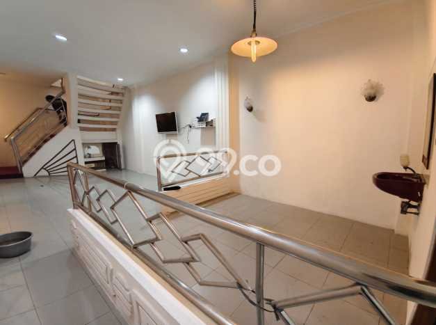 Rumah 4 KT 2 KM di Area Premium Waru, Sidoarjo Rumah 4 KT 2 KM di Area Premium Waru, Sidoarjo