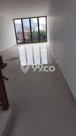 Ruko Dijual di Bandung LT 185m2 & LB 202m2 Lokasi Terbaik! Ruko Dijual di Bandung LT 185m2 & LB 202m2 Lokasi Terbaik!