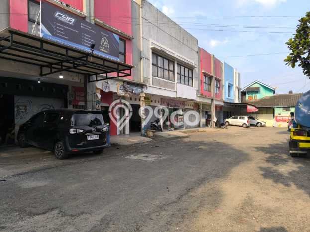 Ruko Bagus Dijual LB 125m2 Lokasi Strategis Bandung Area Cocok untuk Bisnis Ruko Bagus Dijual LB 125m2 Lokasi Strategis Bandung Area Cocok untuk Bisnis