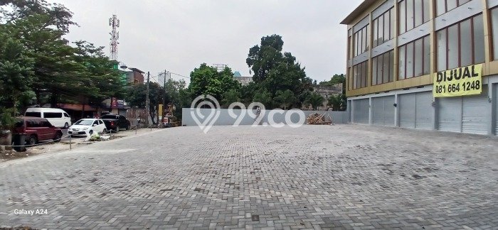 Ruko Dijual di Bandung LT 185m2 & LB 202m2 Lokasi Terbaik! Ruko Dijual di Bandung LT 185m2 & LB 202m2 Lokasi Terbaik!
