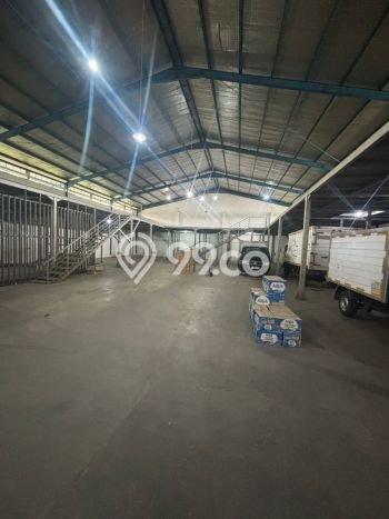 Gudang Bagus LT 2046m2 LB 1200m2 Dijual di Batununggal Bandung Gudang Bagus LT 2046m2 LB 1200m2 Dijual di Batununggal Bandung