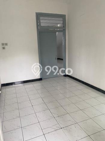 Dijual Hunian Rumah Nyaman 3 KT di Taman Holis Indah, Bandung Dijual Hunian Rumah Nyaman 3 KT di Taman Holis Indah, Bandung