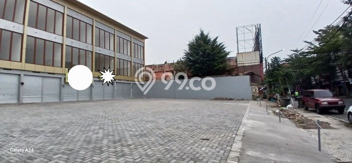 Ruko Dijual di Bandung LT 185m2 & LB 202m2 Lokasi Terbaik! Ruko Dijual di Bandung LT 185m2 & LB 202m2 Lokasi Terbaik!
