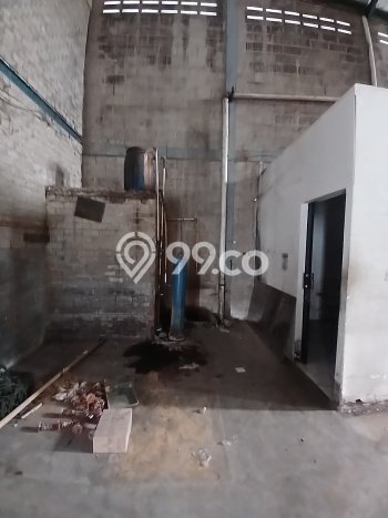 Gudang untuk Disewa di Pusat Bandung Luas Bangunan 250m2 Gudang untuk Disewa di Pusat Bandung Luas Bangunan 250m2