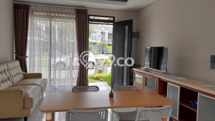 Disewakan Rumah Murah di Kota Baru Parahyangan Bandung dengan 3 Kamar Tidur Disewakan Rumah Murah di Kota Baru Parahyangan Bandung dengan 3 Kamar Tidur