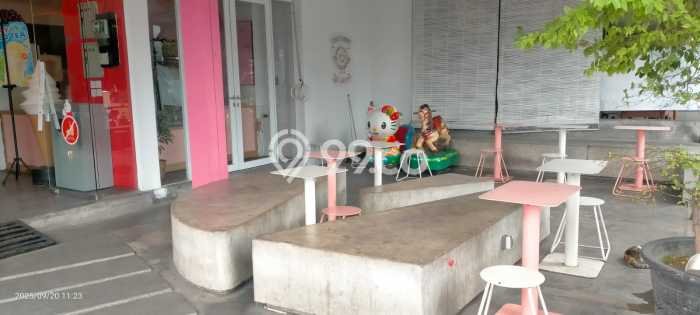 Ruko Dijual di Bandung LT 200m2 & LB 300m2 Lokasi Terbaik! Ruko Dijual di Bandung LT 200m2 & LB 300m2 Lokasi Terbaik!
