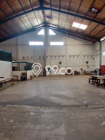 Unit Gudang Dijual di Bandung LT 3214m2 & LB 2050m2 Unit Gudang Dijual di Bandung LT 3214m2 & LB 2050m2