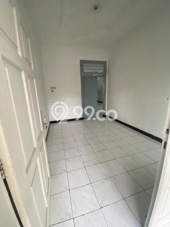 Dijual Hunian Rumah Nyaman 3 KT di Taman Holis Indah, Bandung Dijual Hunian Rumah Nyaman 3 KT di Taman Holis Indah, Bandung