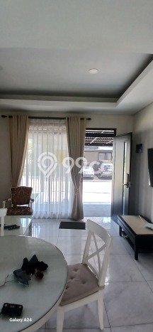 Rumah Elit Modern Tanpa Renovasi di Kota Baru Parahyangan Bandung Rumah Elit Modern Tanpa Renovasi di Kota Baru Parahyangan Bandung