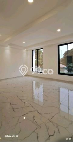 Dijual Rumah Mewah Elegan Dengan View Eksklusif di Lippo Karawaci, Tangerang Dijual Rumah Mewah Elegan Dengan View Eksklusif di Lippo Karawaci, Tangerang