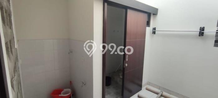Rumah sewa siap huni 4 KT di BSD, Tangerang Rumah sewa siap huni 4 KT di BSD, Tangerang