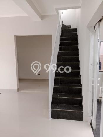 Rumah Strategis Modern Lb 96m2 di Pondok Aren, Tangerang Selatan Rumah Strategis Modern Lb 96m2 di Pondok Aren, Tangerang Selatan