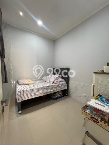 Rumah Elit Modern Tanpa Renovasi di Gading Serpong Tangerang Rumah Elit Modern Tanpa Renovasi di Gading Serpong Tangerang